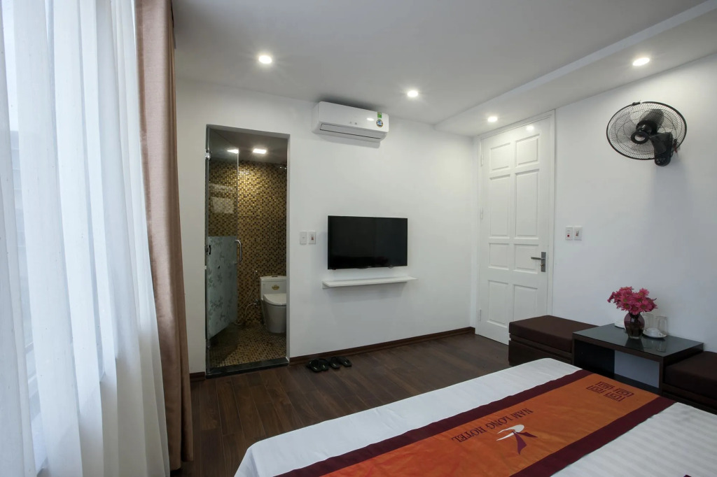 Nam Long Hotel