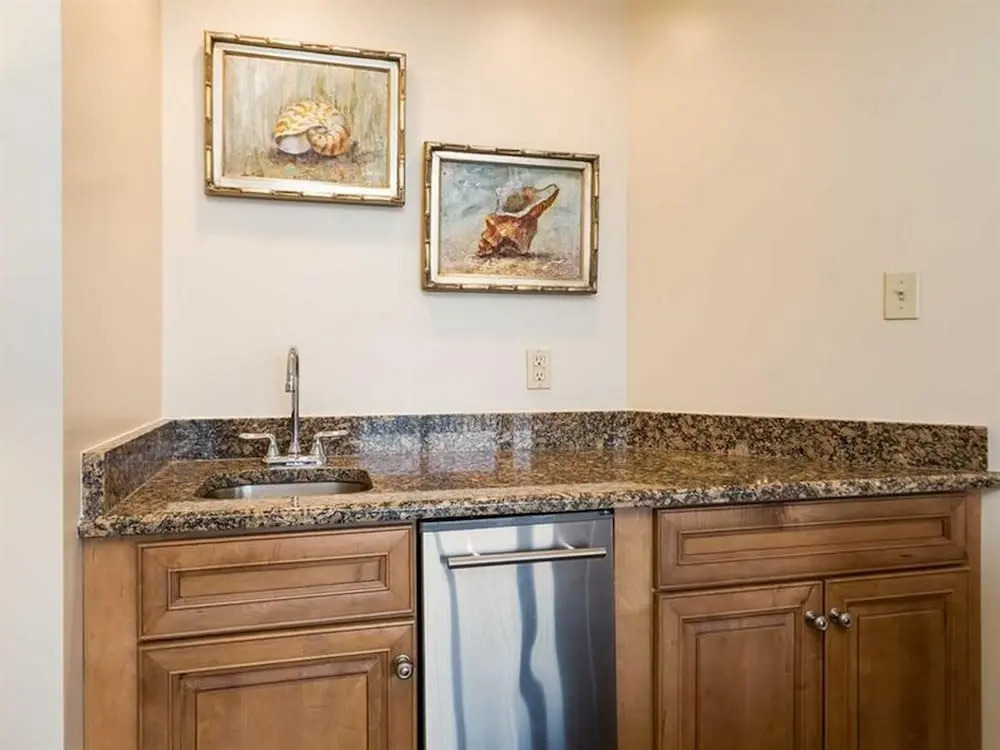 Four Seasons by Meyer Vacation Rentals