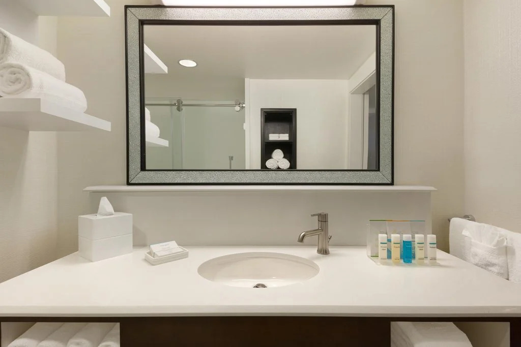 Hampton Inn & Suites Nashville-Downtown
