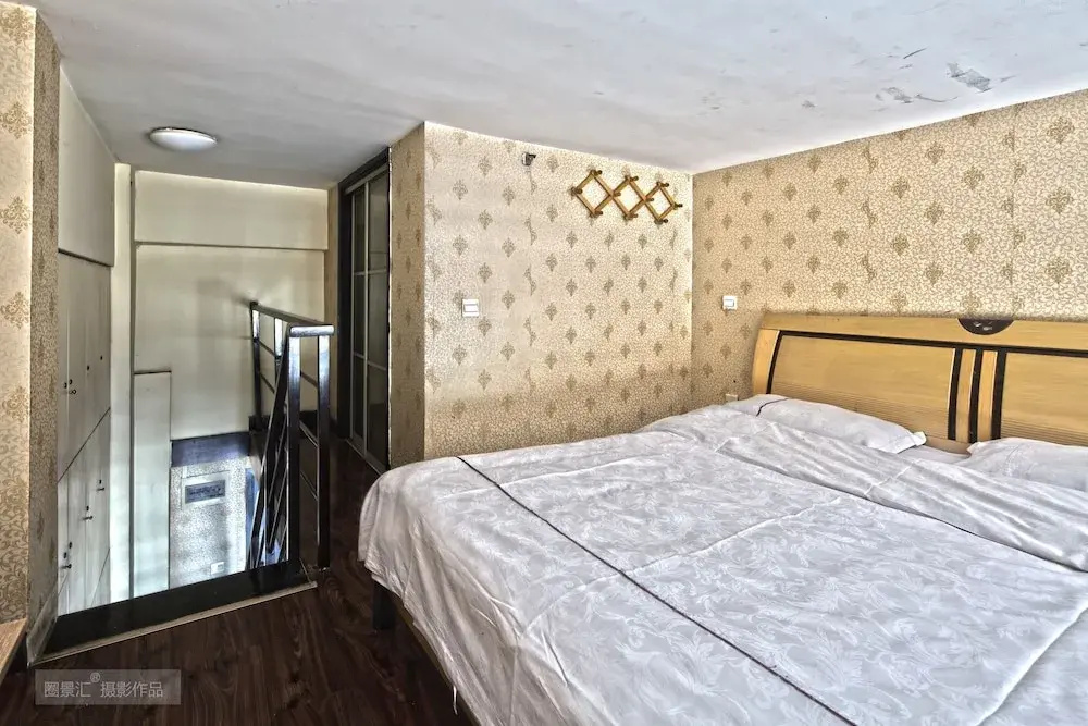 72 Apartment (Shenyang Yishijie Furniture Building A)