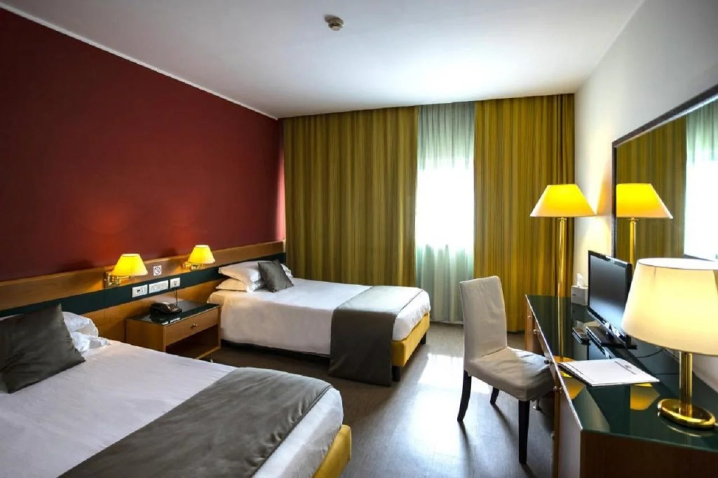 BV Hotel Oly