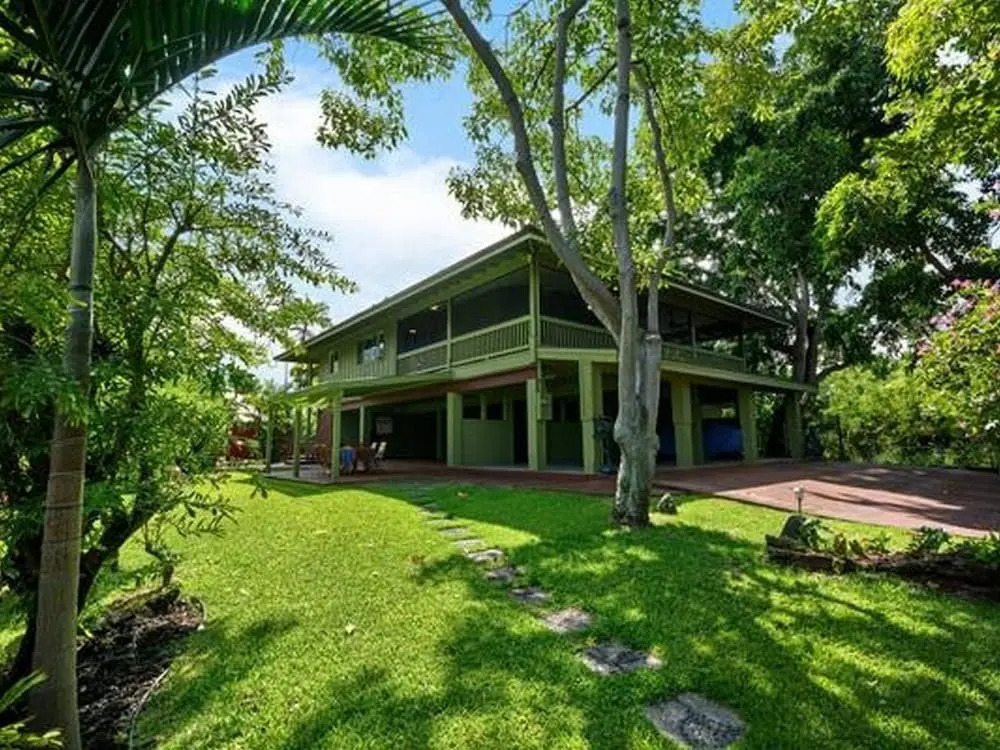 Kealakekua Hale