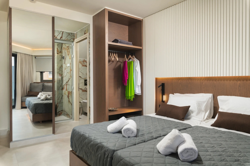 Elia Agia Marina Resort