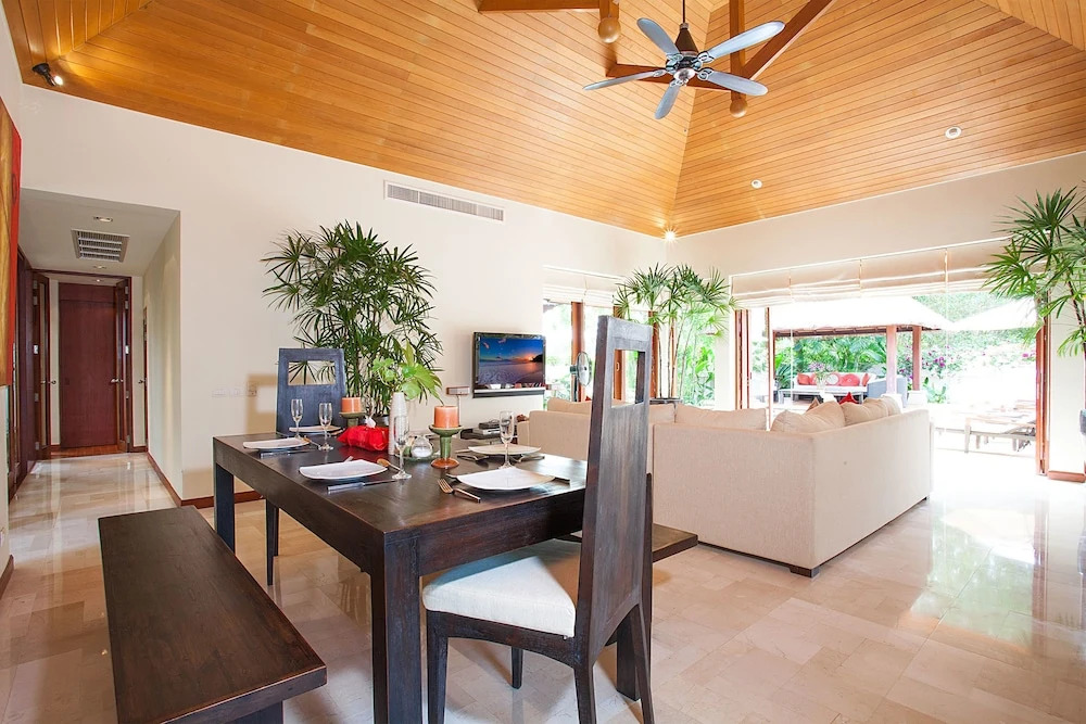 Bang Tao Bali Villa