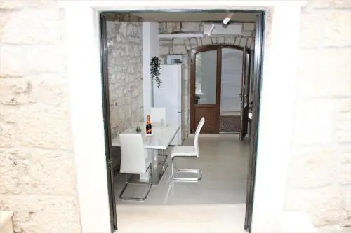 City Center Chic Apartments
