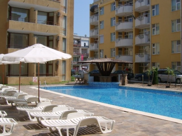 Complex Sands Holiday Apartments