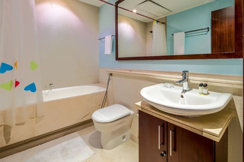 Top-notch 2BR With Magical Marina Views!