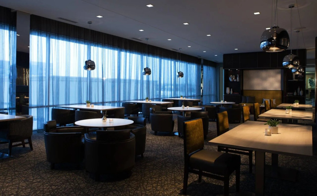 AC Hotel by Marriott Cincinnati at Liberty Center