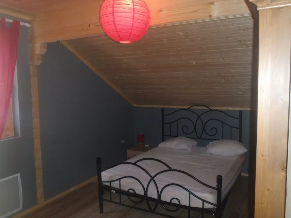 Chalet With 3 Bedrooms in Orlu, With Wonderful Mountain View, Furnishe