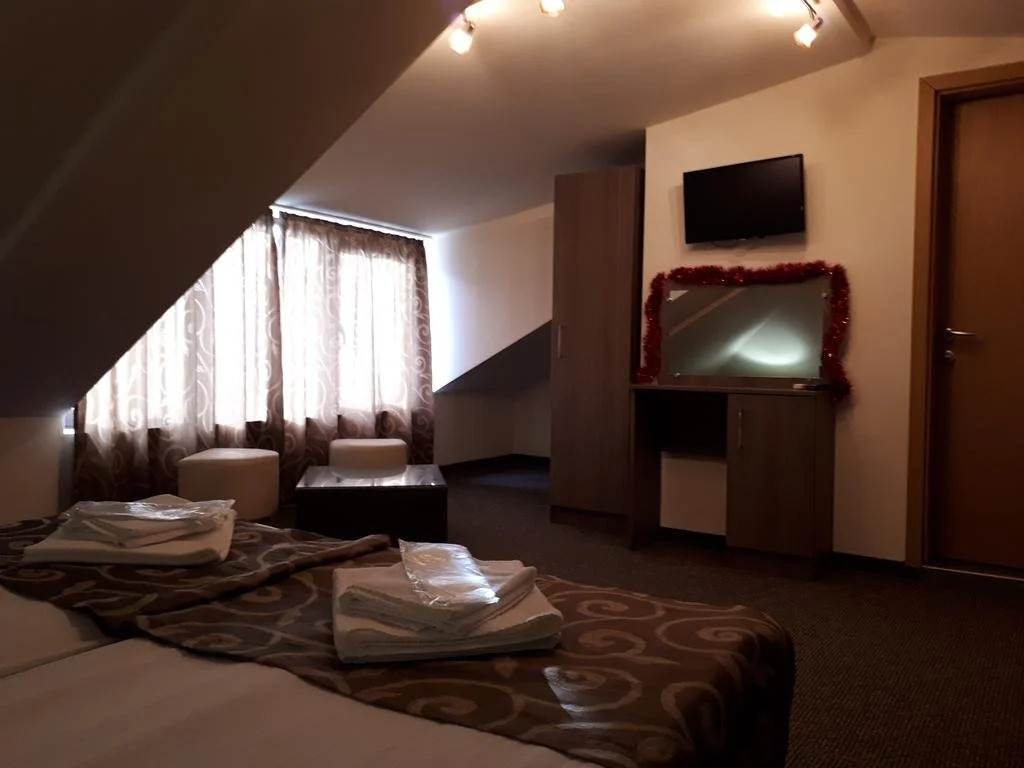 Guest Rooms LIFE