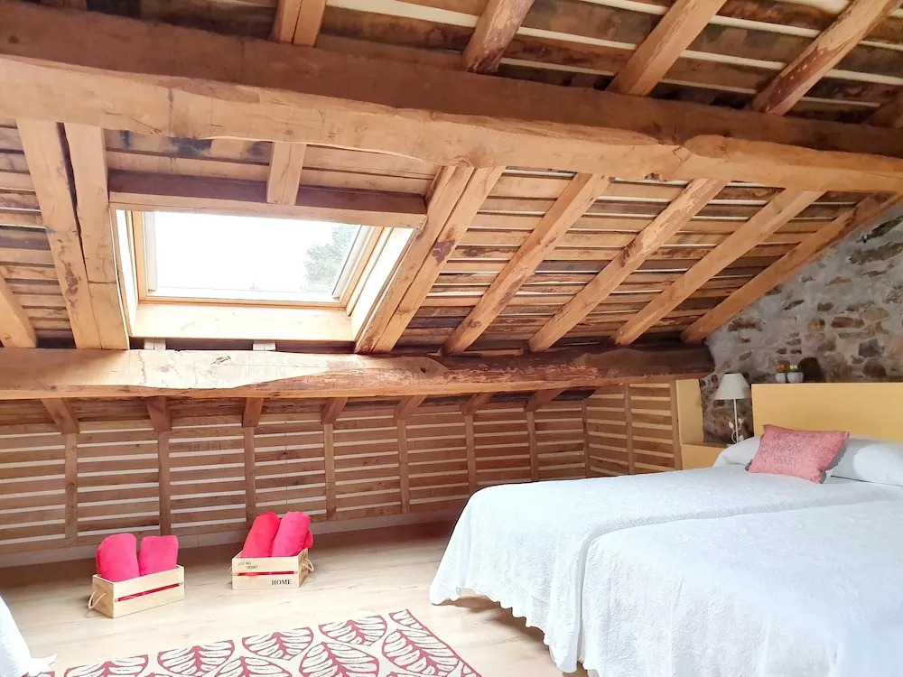 House With 4 Bedrooms in Cudillero, With Wifi Near the Beach
