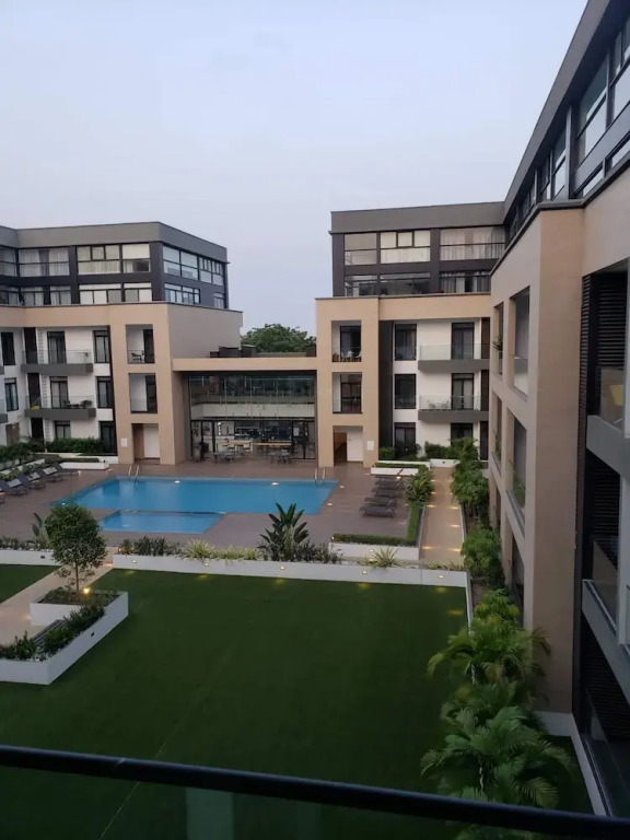 EBS LEGENDSTwo bedroom duplex