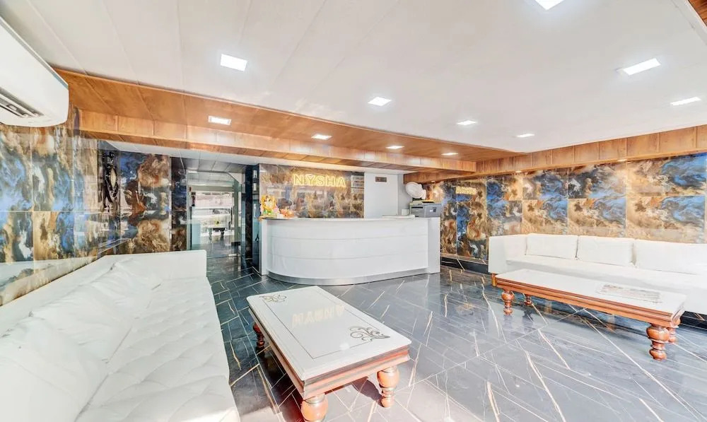 Hotel East Stay IGI Airport Delhi