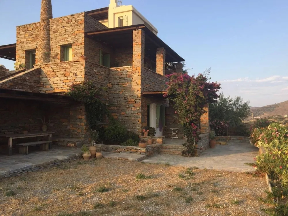 The Hill Top Cottage House In Kea