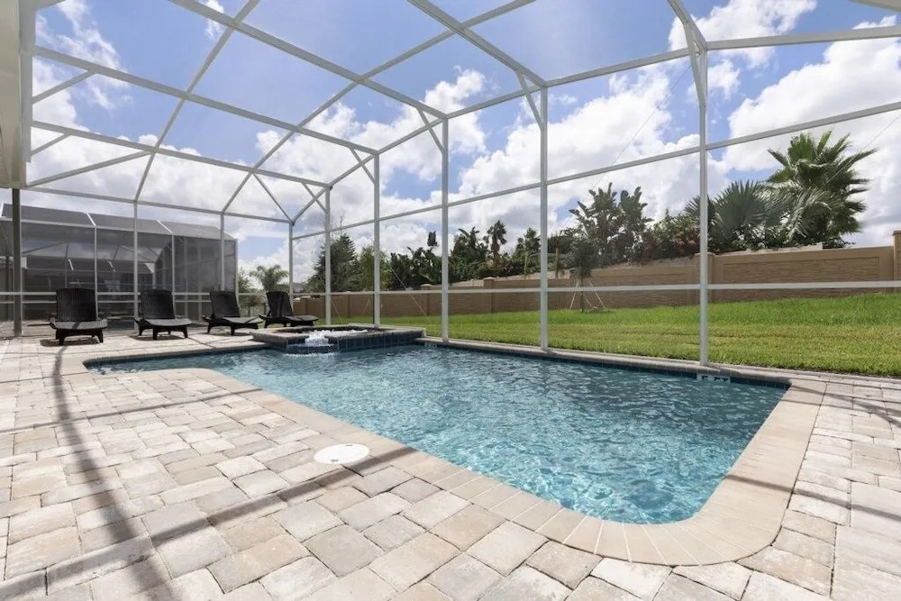 South Facing Pool Spa Theater Room! 8 Bedroom Home