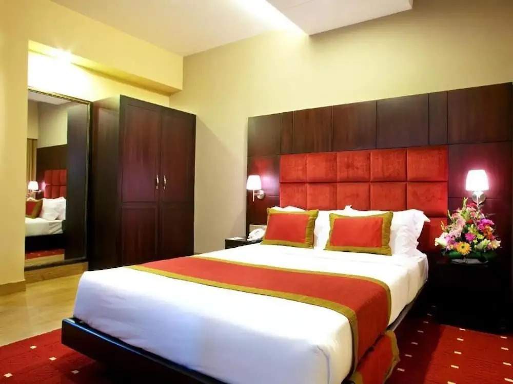 West Park Inn