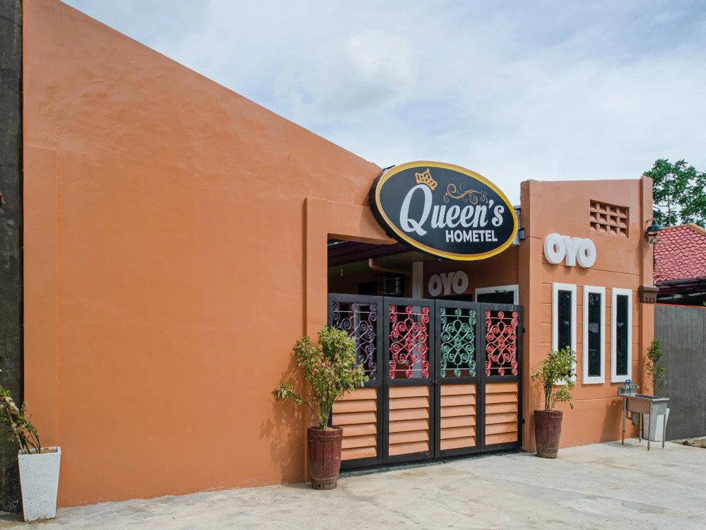 RedDoorz at Queens Hometel
