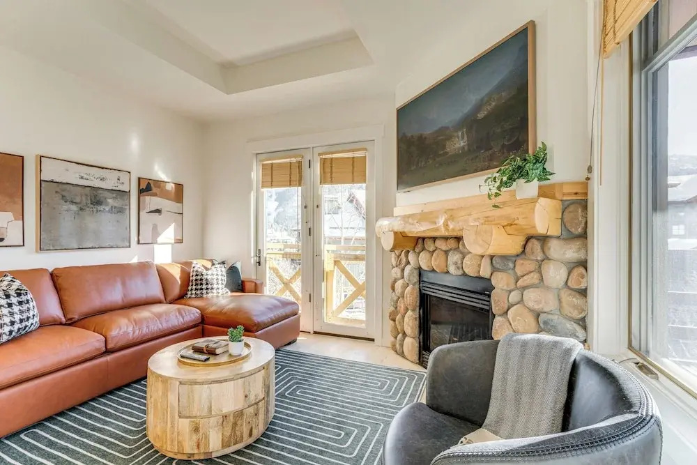 Walk to Lifts: Copper Mtn Condo in Center Village