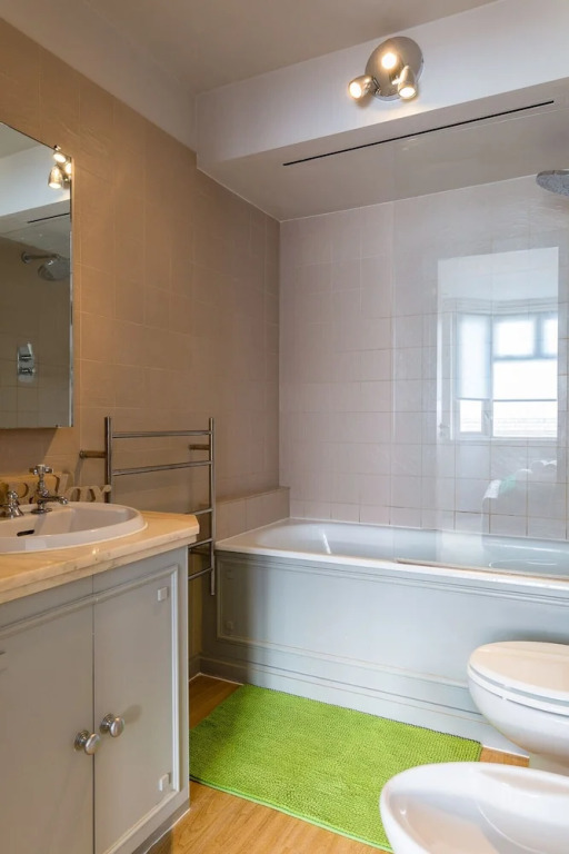 Luxury 2-bedroom 2-bathroom Near Oxford Street