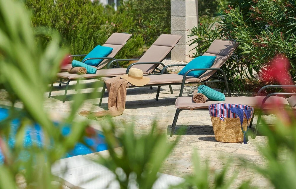 Stunning Home in Stari Grad With Outdoor Swimming Pool, Wifi and 4 Bedrooms