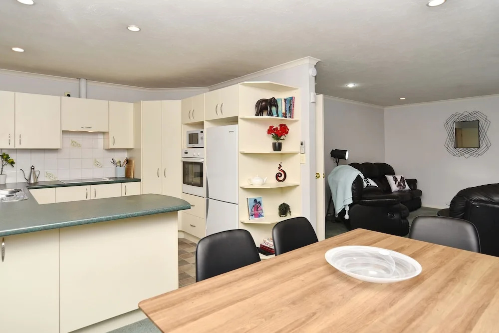 Russley Hideaway CHC Holiday Homes