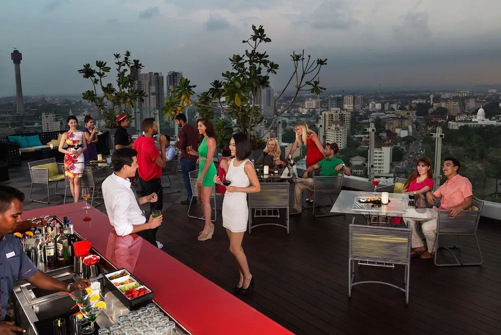 Marina Bay Apartments