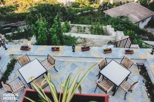 Friends Guesthouse & Hostel