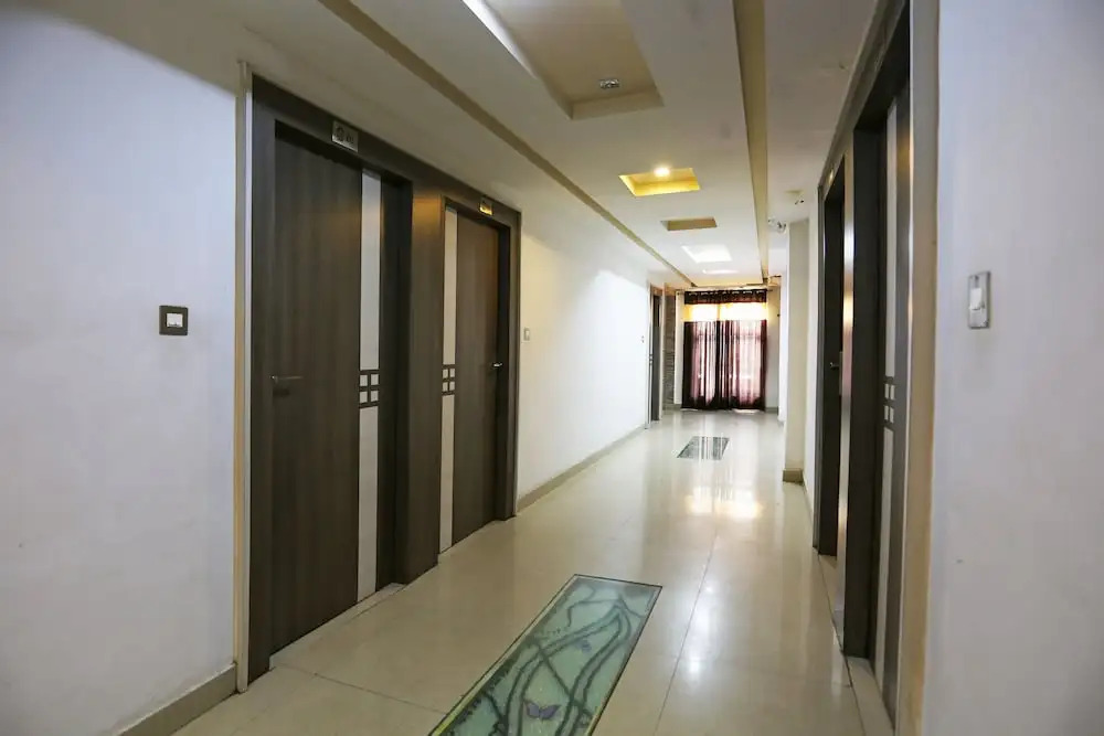 OYO 2925 Hotel Tri Inn