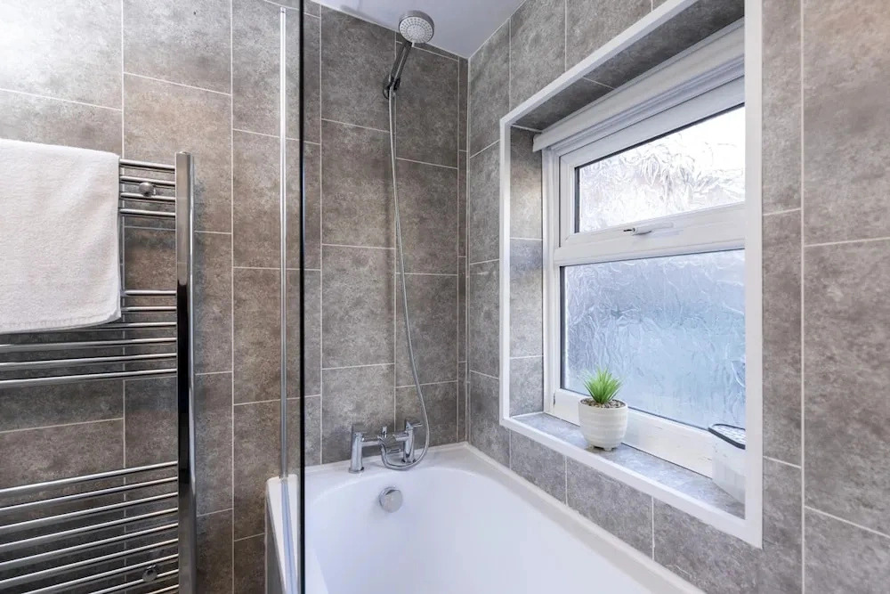 Newly Renovated 3BR House Near Hospital uni