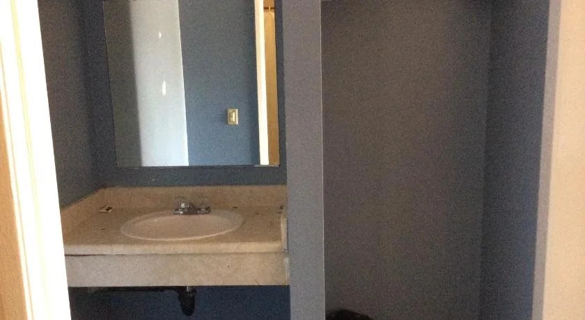 SimpleStay Suites - Downtown San Bernardino