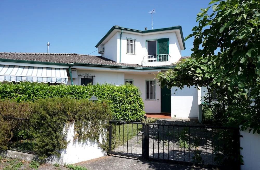 Modern Villa in Porto Santa Margherita