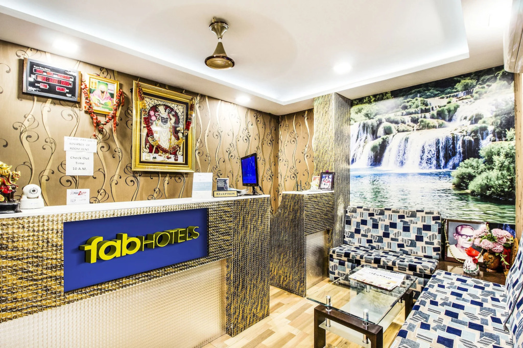 FabHotel Rajnandani Residency