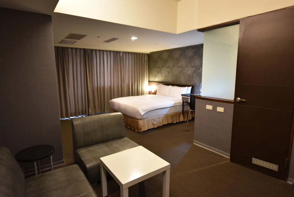 The Galerie Hotel