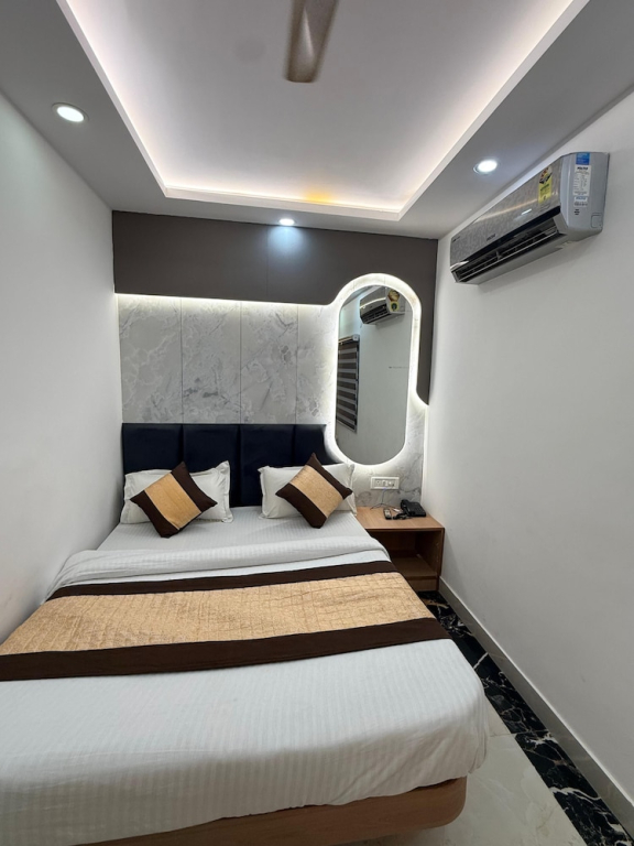 Hotel Amba Deluxe- Managed by Hotel Sidhartha