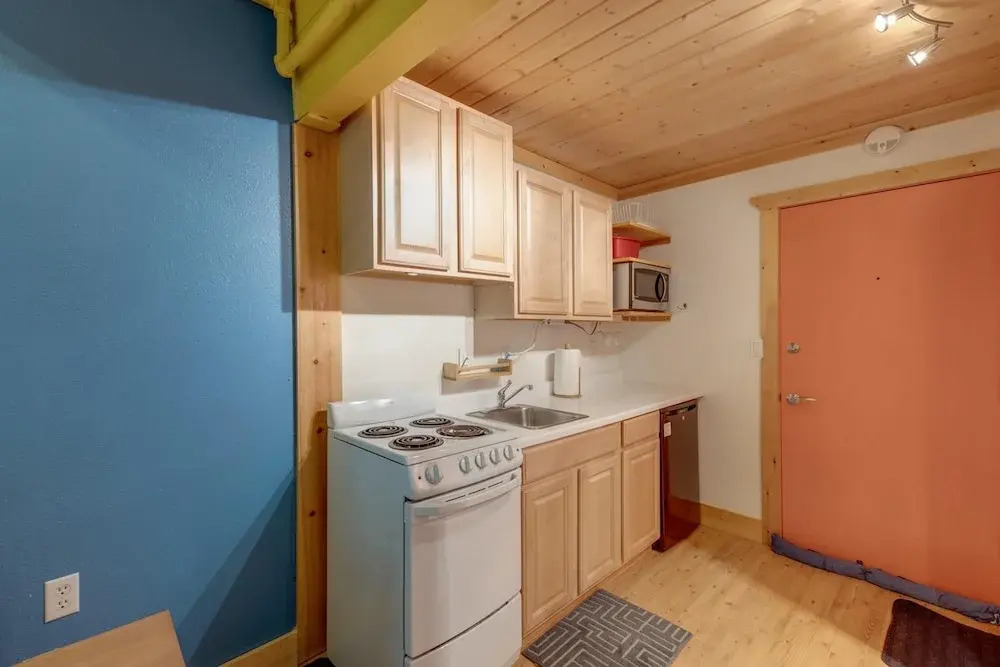 Mt Baker Lodging Condo 18 - Sleeps 4