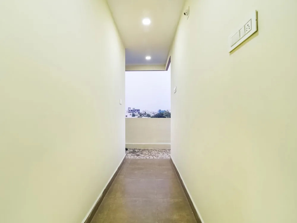 OYO 40717 Sai Priya Residency