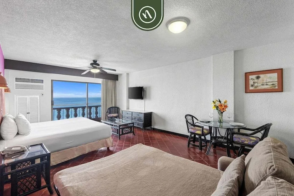 Peaceful Oceanview Studio - Costa Sur Estudio 2
