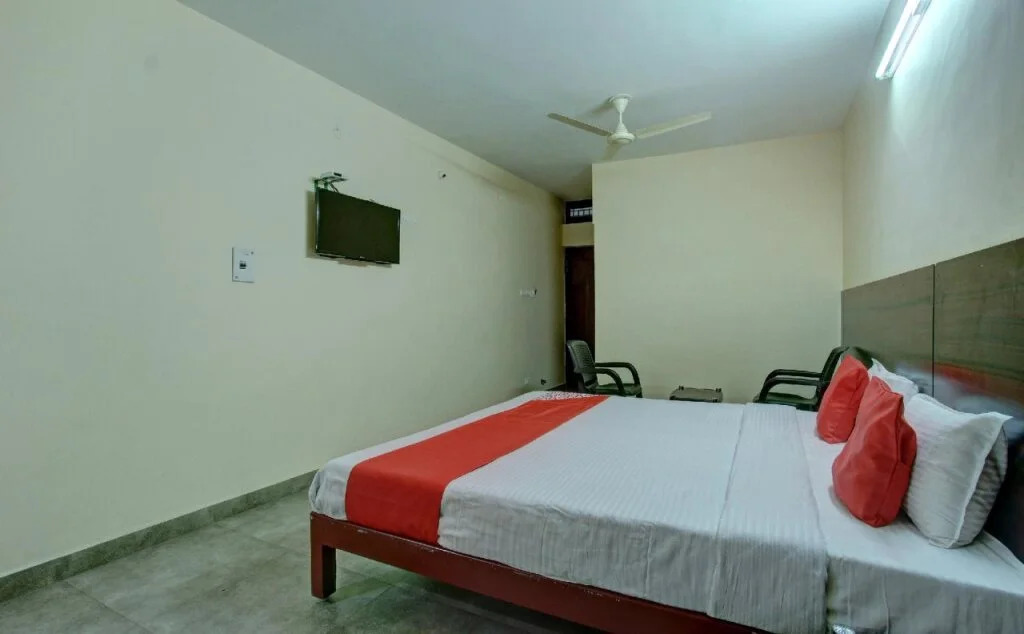 Sandhanam As Abode By OYO Rooms