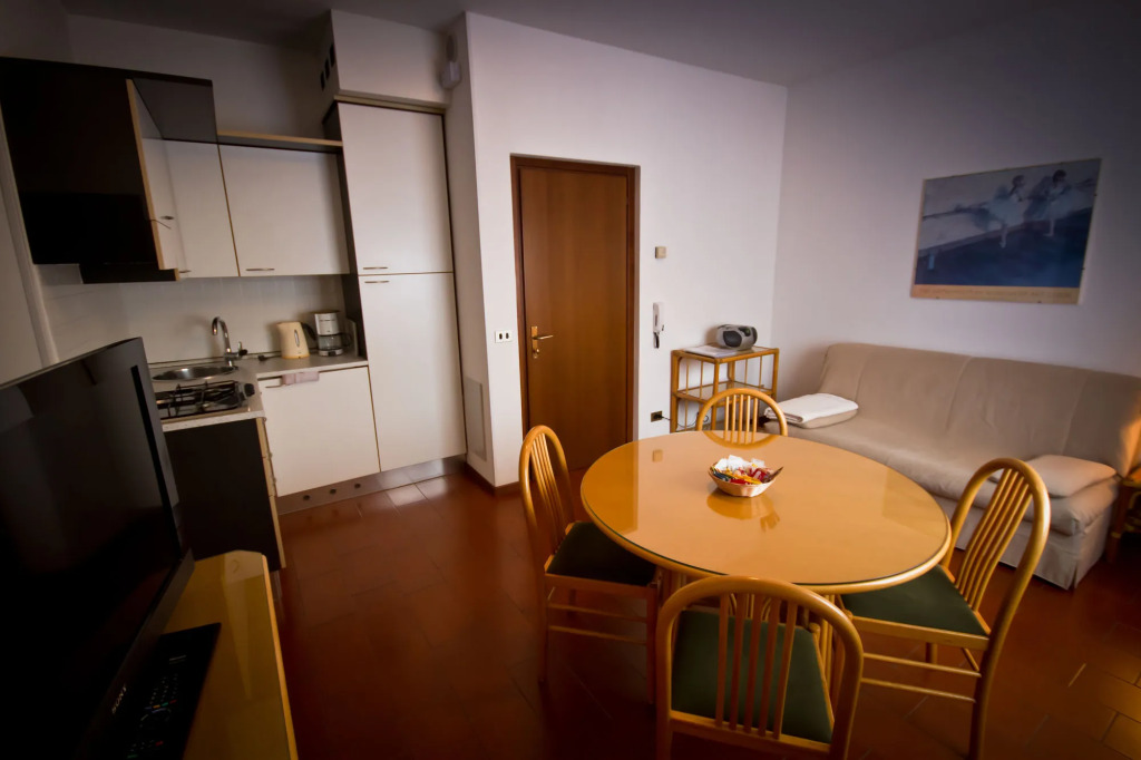 Villa Phoenix - Lake Apartments