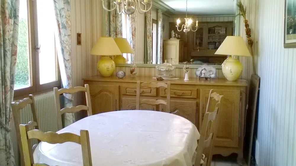 House With 4 Bedrooms in Le Mans, With Enclosed Garden and Wifi