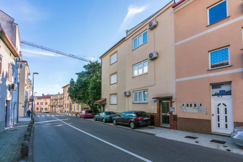Apartments in Crikvenica 42635