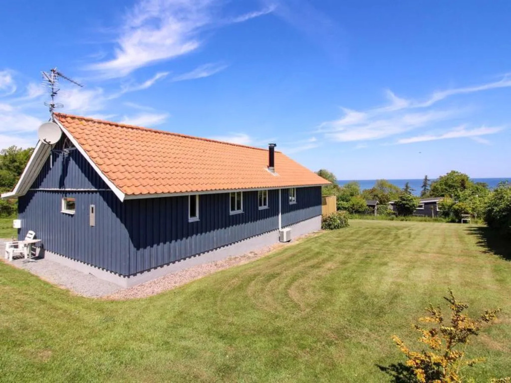 Holiday Home Voitto - 150m from the sea by Interhome