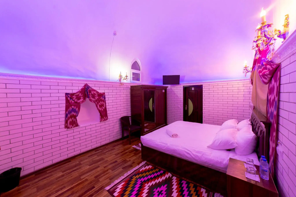 Feruzkhan Hotel (Ферузхан)
