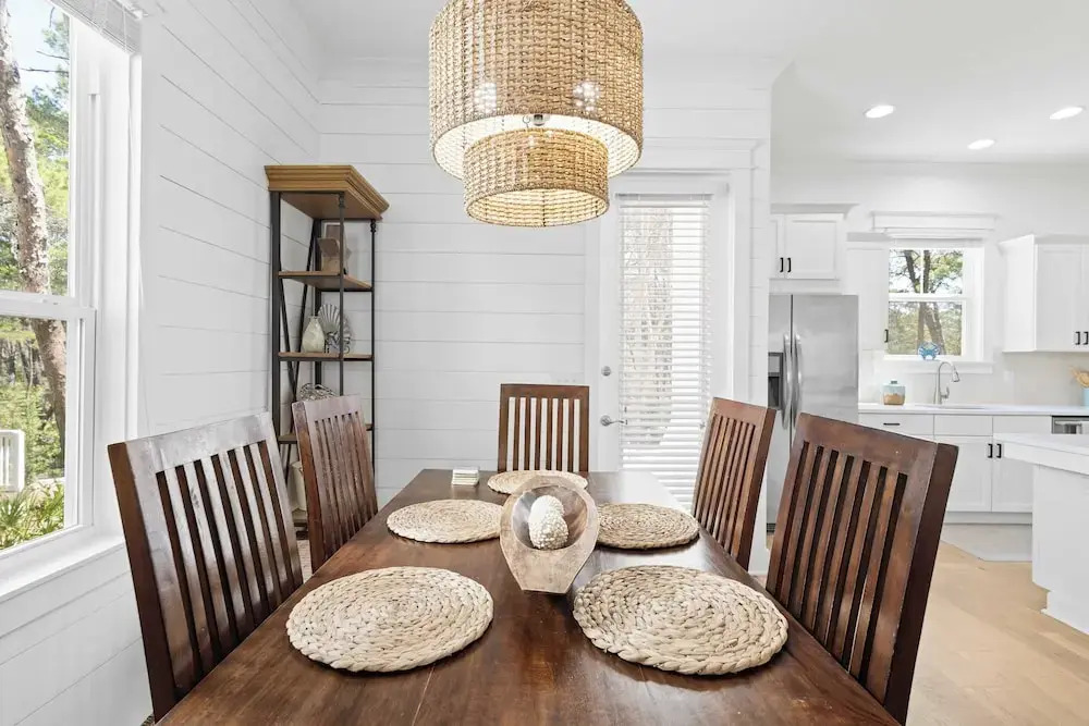Near Inlet Beach Access&lake Powell, Pool, Patio Lounge G'day 30A by Avantstay