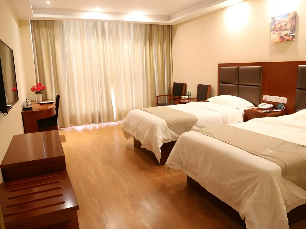 GreenTree Inn Zaozhuang Shanting JinkeGuoji Yijiaren Hotel