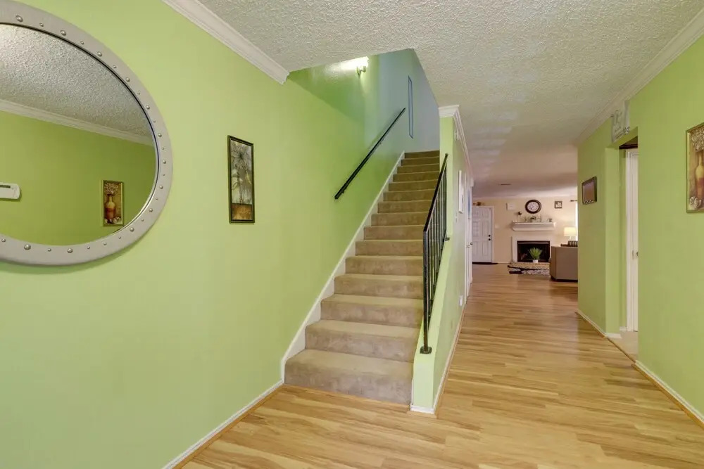 Houston Townhome 4 Mi to Airport: Central Location