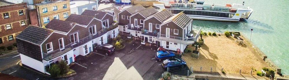 3 Church Mews