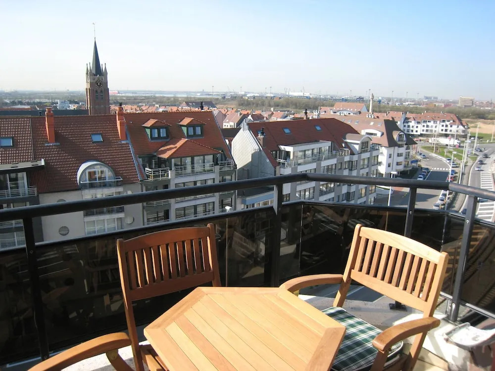 Attractive Apartment in Knokke-heist With Terrace