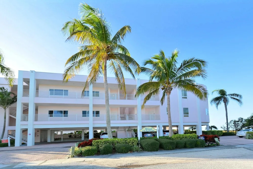Island Paradise 1 Apartment 2