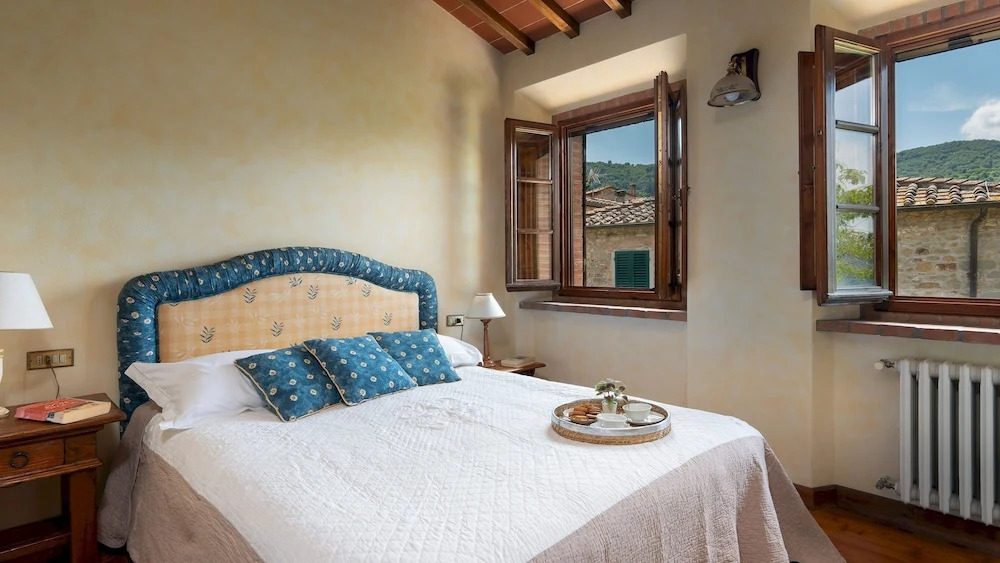 CASA PAGGETTI 8, Emma Villas